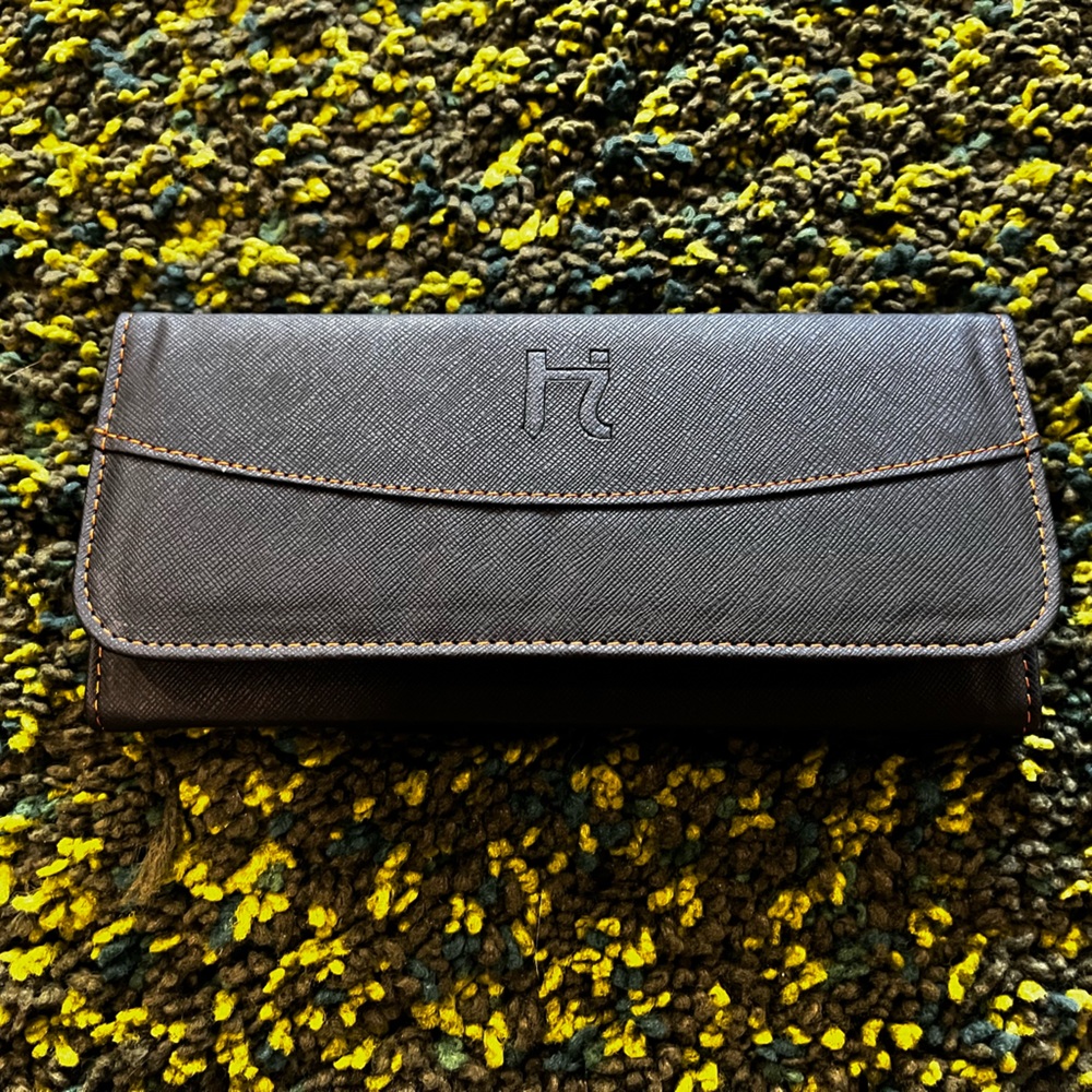 Hattori Hanzo 2 shear case with snaps